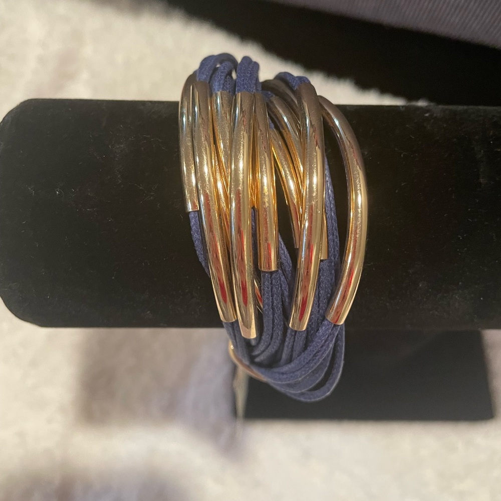 NWT St Thomas Brand Bracelet with Blue straps with Gold design